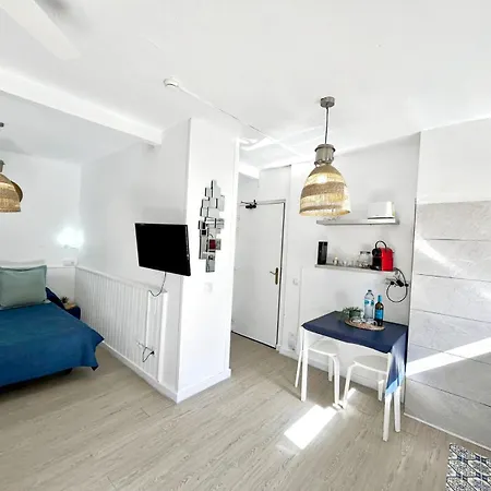 906 Valle Lu Apartment *