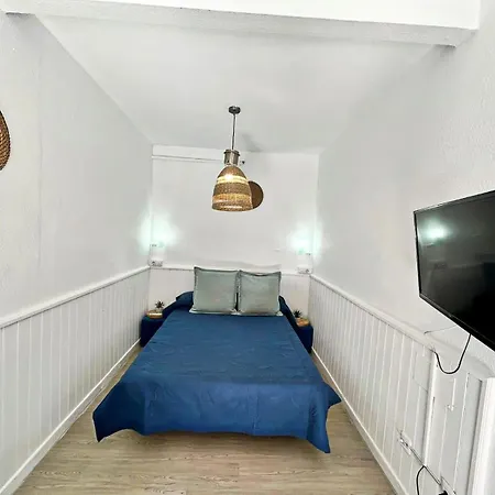 906 Valle Lu Apartment